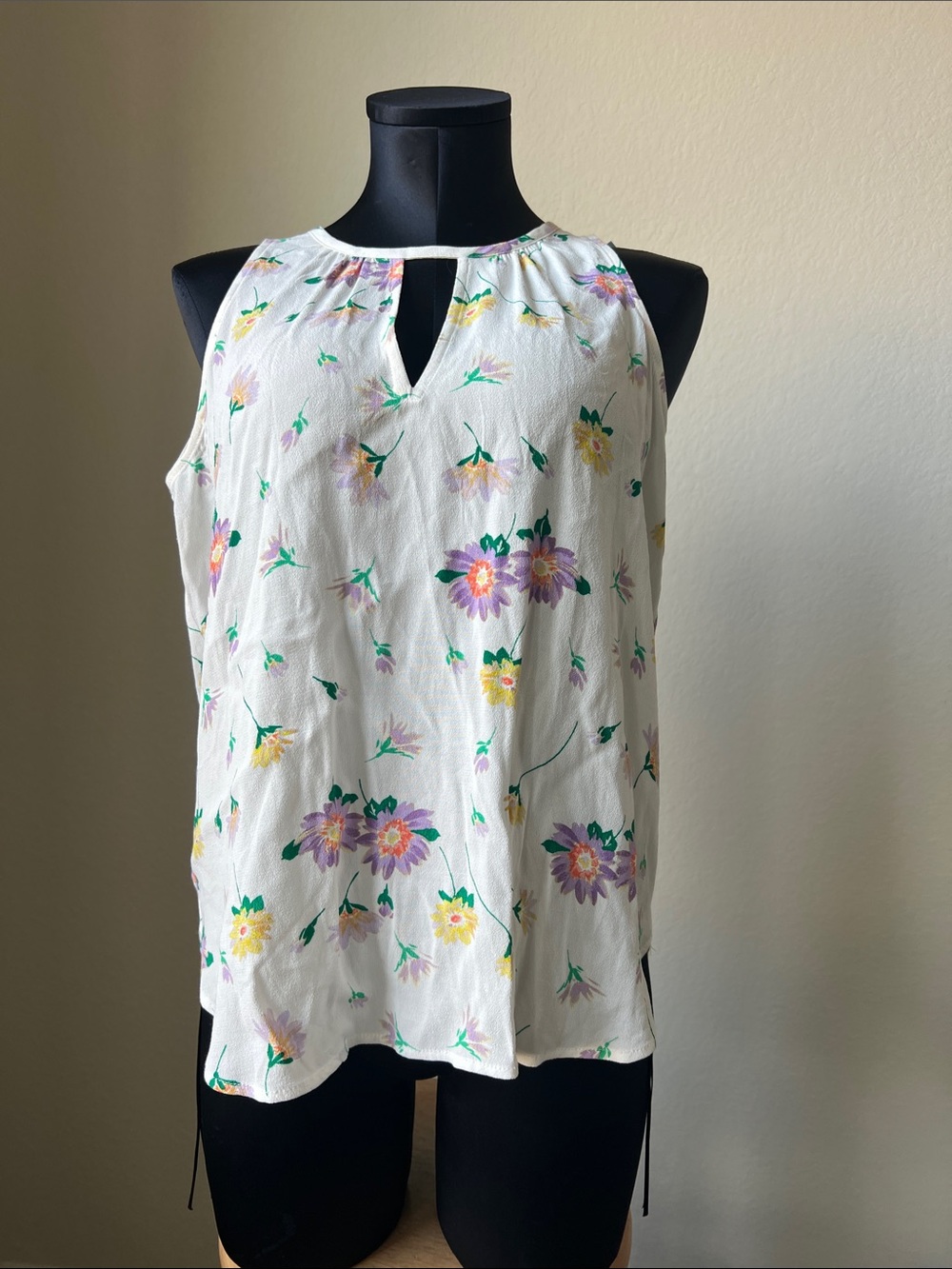 LOFT White Floral Keyhole Camisole with Purple & Yellow Blooms